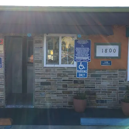 Eagle Inn Motel-3